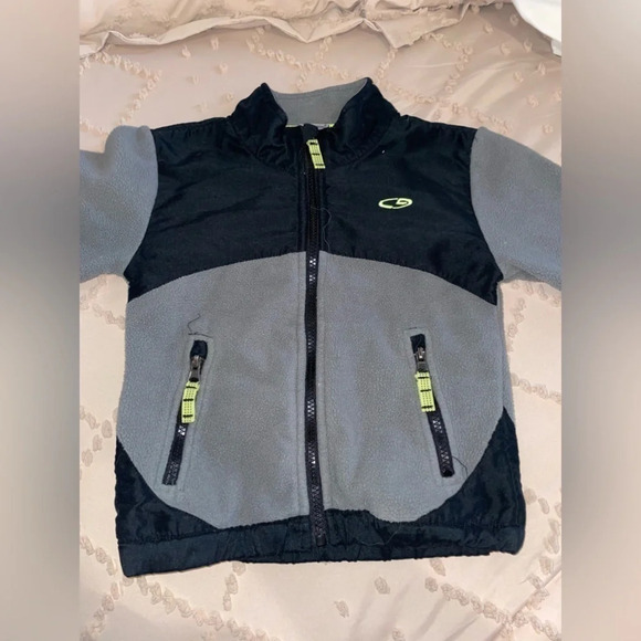 Champion Jacket - Picture 2 of 6